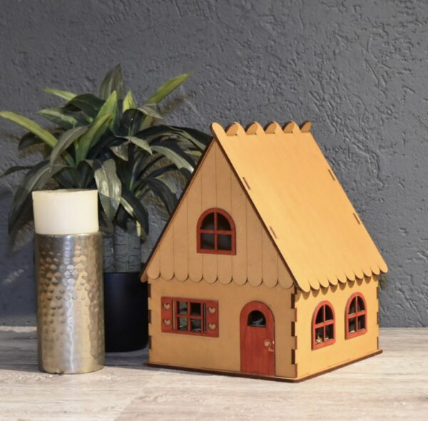 Hut-Shaped Housewarming Hamper – A Gift of Home & Heart